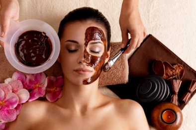Cách làm mặt nạ và kem tắm trắng dưỡng da từ đậu đỏ